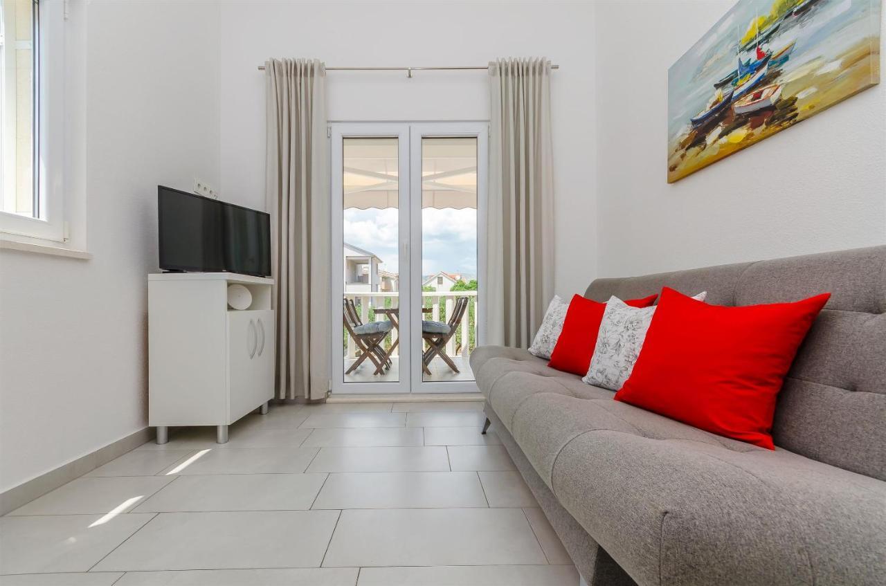 Apartments And Room Maestral Trogir Zewnętrze zdjęcie
