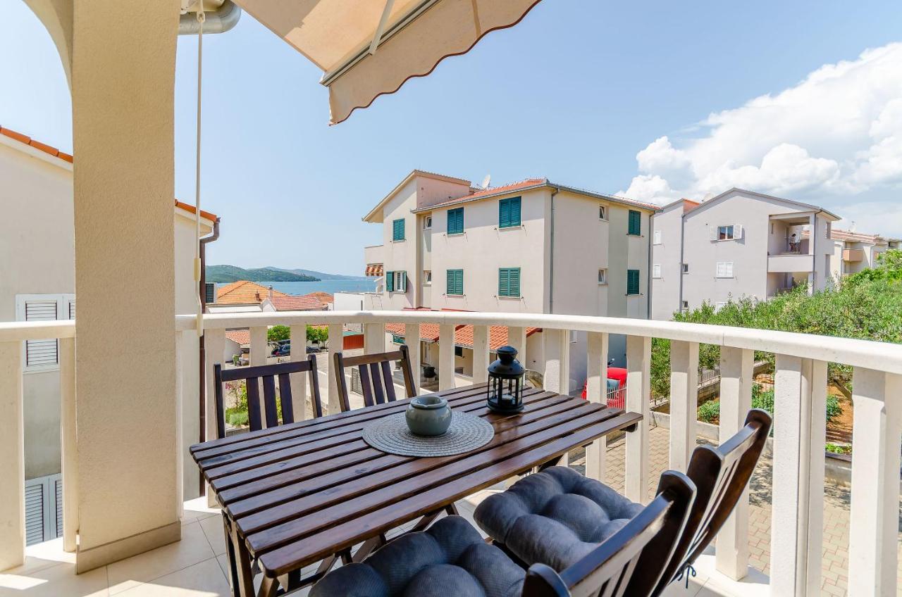 Apartments And Room Maestral Trogir Zewnętrze zdjęcie